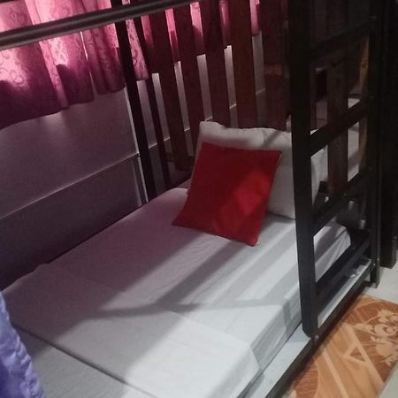 Lojed Sean Bed And Space Pasay Bagian luar foto