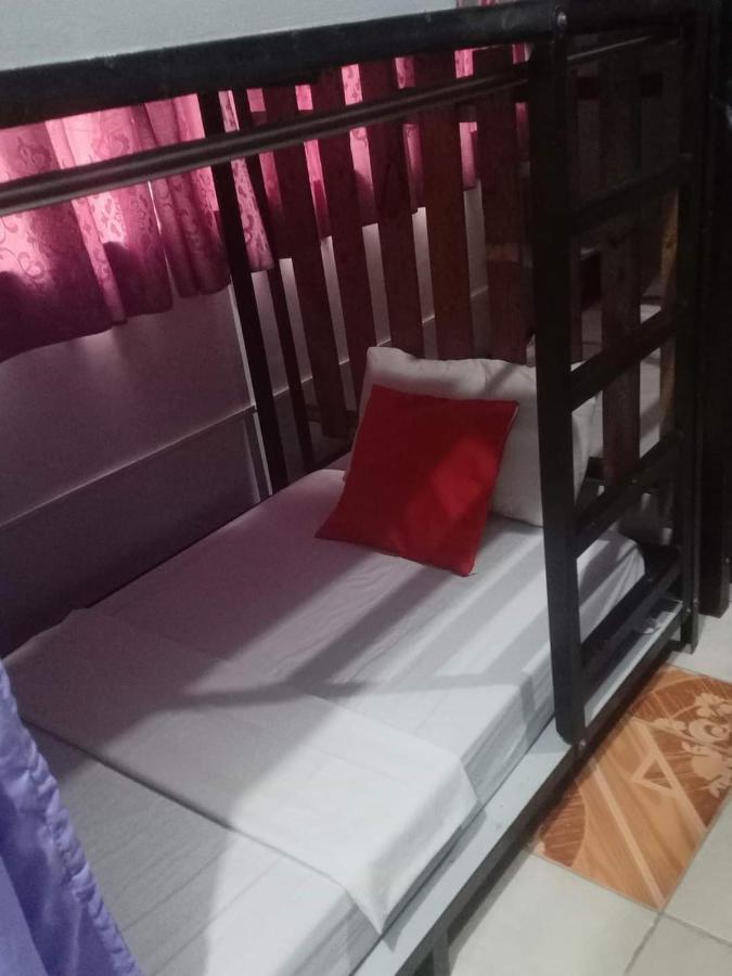 Lojed Sean Bed And Space Pasay Bagian luar foto